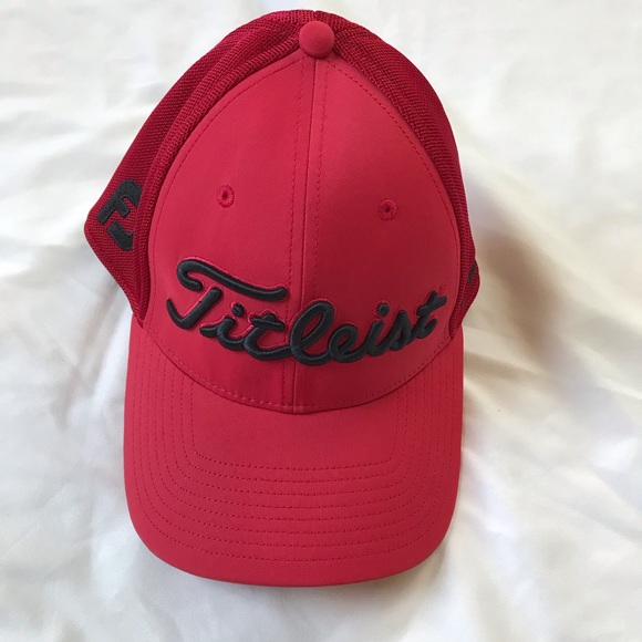 NWOT Titleist hat